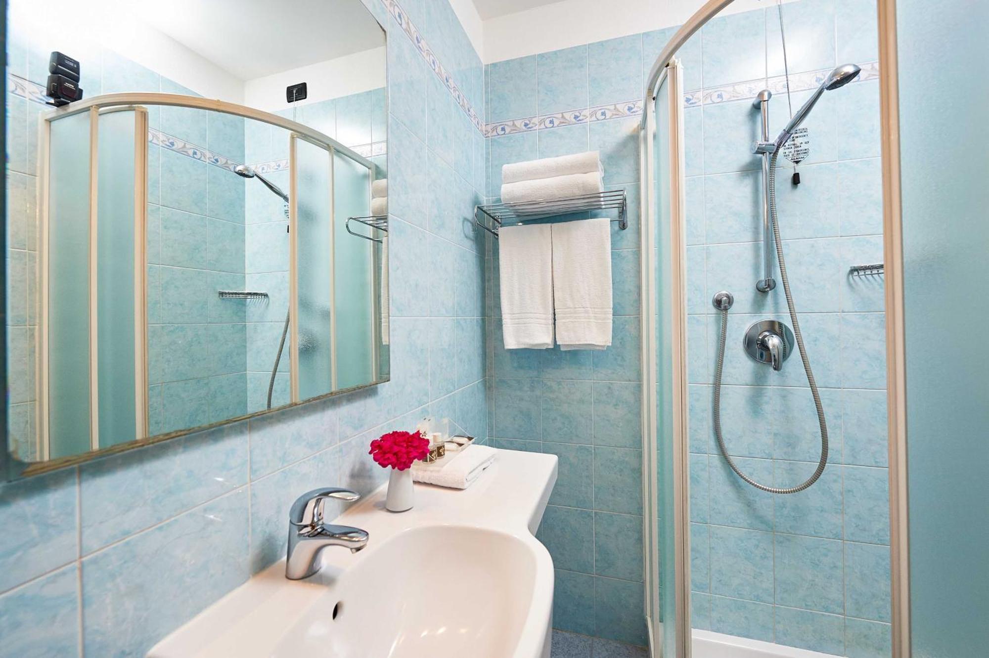 Hotel Corallo Imperia Cameră foto